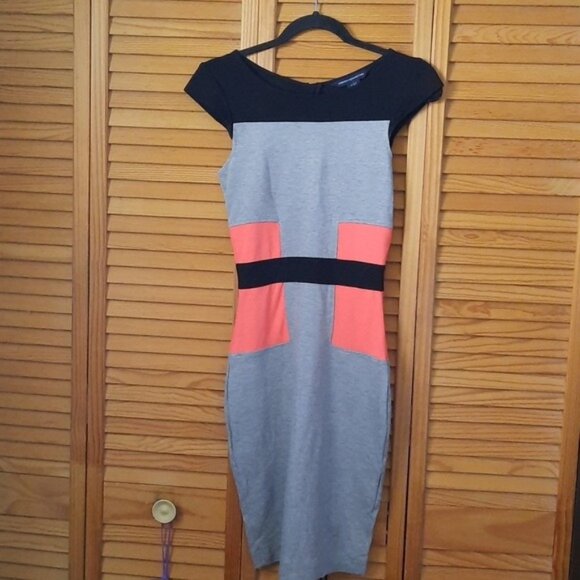 French Connection Black Coral Heather Grey Color Block Cap Sleeve Pencil Dress 4 - Picture 1 of 7